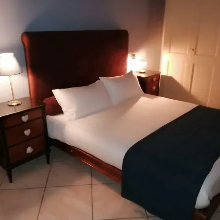 Nanni Bed & Breakfast 4*