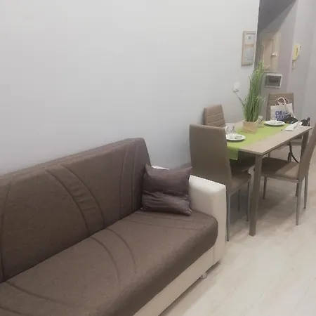 فندق مبيت وإفطار Nanni نابولي