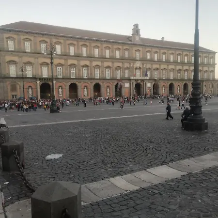 Nanni فندق مبيت وإفطار